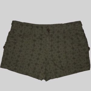 15/16 MAURICES Chic Cargo Aztec Tribal  Utility